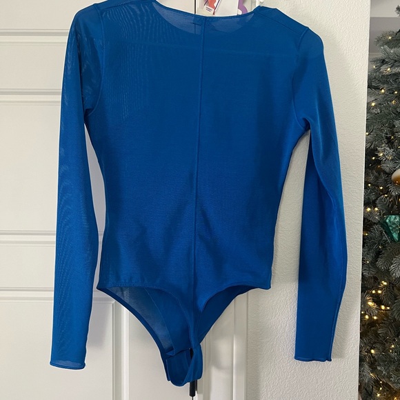 Yitty Mesh Me Smoothing Sleeved Thong Bodysuit In Bright Ass Blue Size Small NWT - Picture 7 of 12